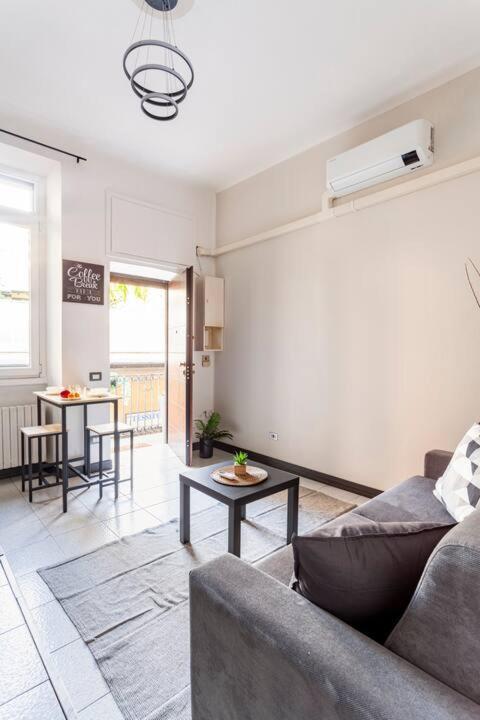 *New Apartment In The Center ミラノ エクステリア 写真