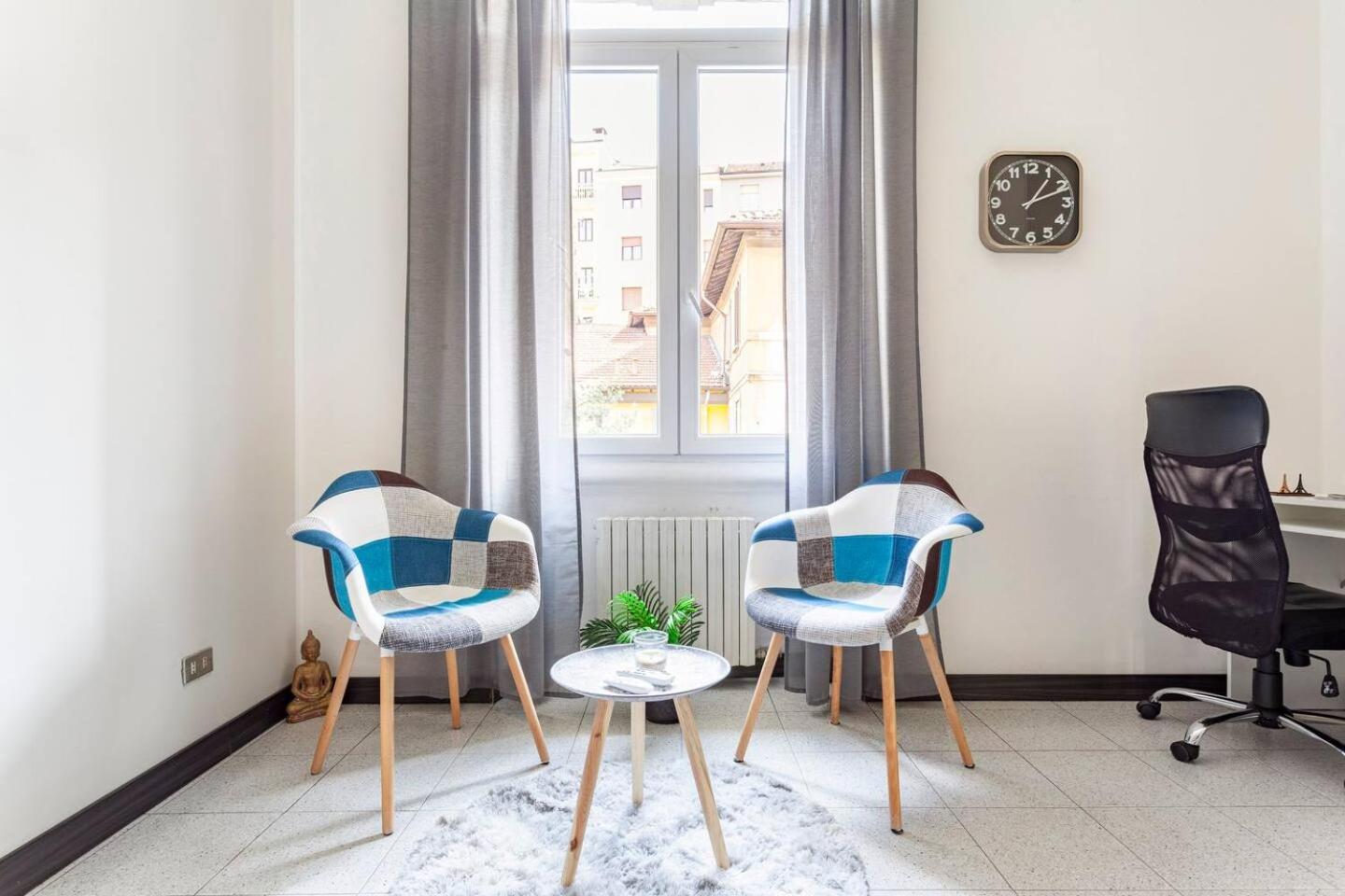 *New Apartment In The Center ミラノ エクステリア 写真